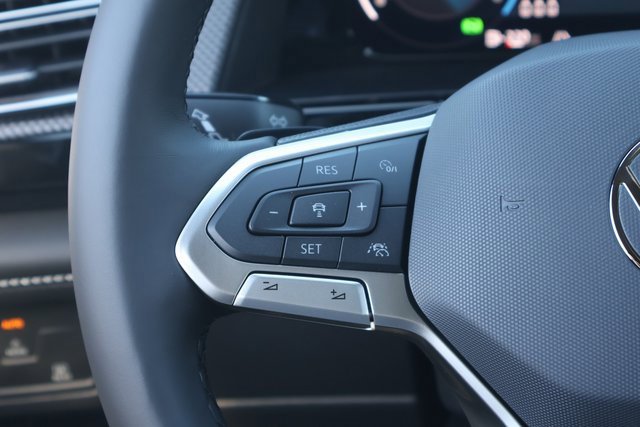 New 2026 Volkswagen Atlas Cross Sport SEL Premium R-Line image 20