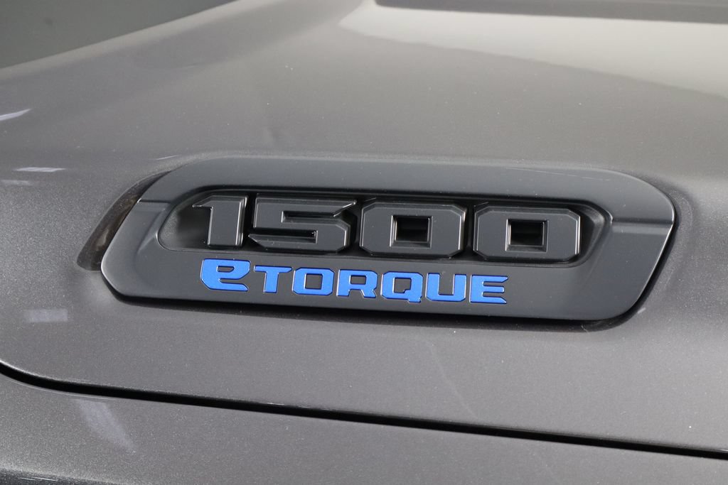 New 2027 RAM 1500 4x4 Crew Cab image 46