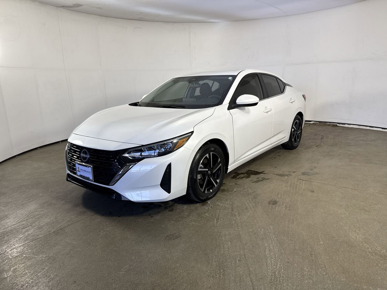 Certified 2025 Nissan Sentra SV image 25