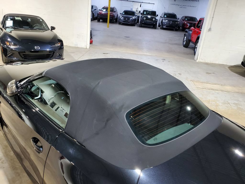 Used 2020 BMW Z4 M40i w/ Executive Package RWD image 47