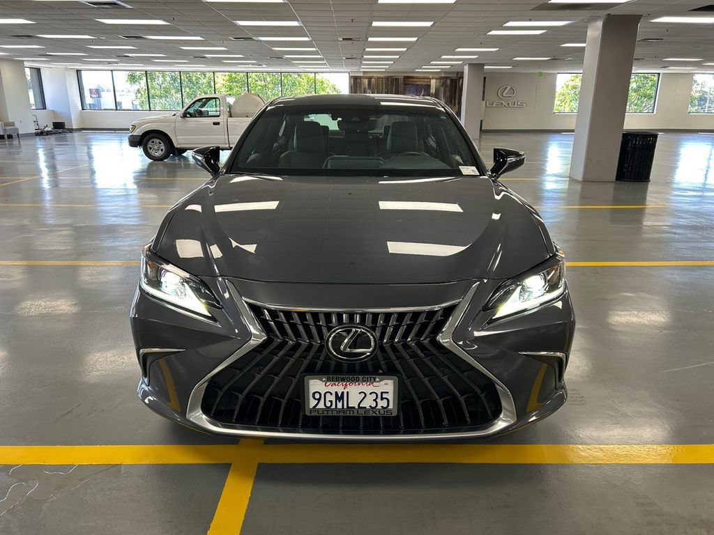 Used 2023 Lexus ES 350 w/ Premium Package FWD image 2