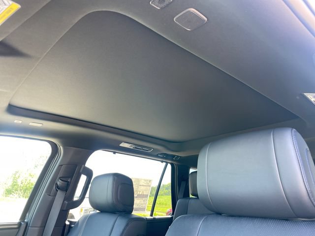 New 2026 Toyota Sequoia Platinum AWD/4WD image 27