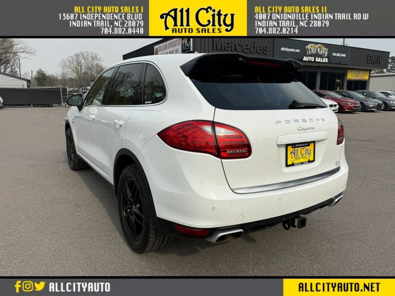 Used 2013 Porsche Cayenne Diesel AWD/4WD image 5