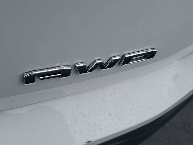 Certified 2023 GMC Terrain SLE w/ Driver Convenience Package image 7