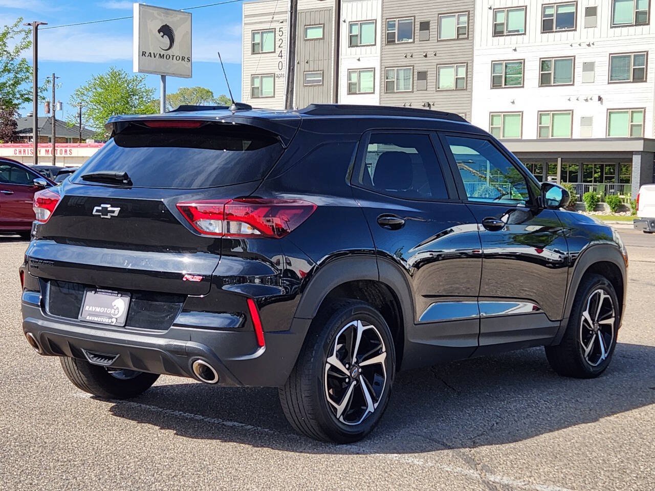 Used 2022 Chevrolet TrailBlazer RS AWD/4WD image 11