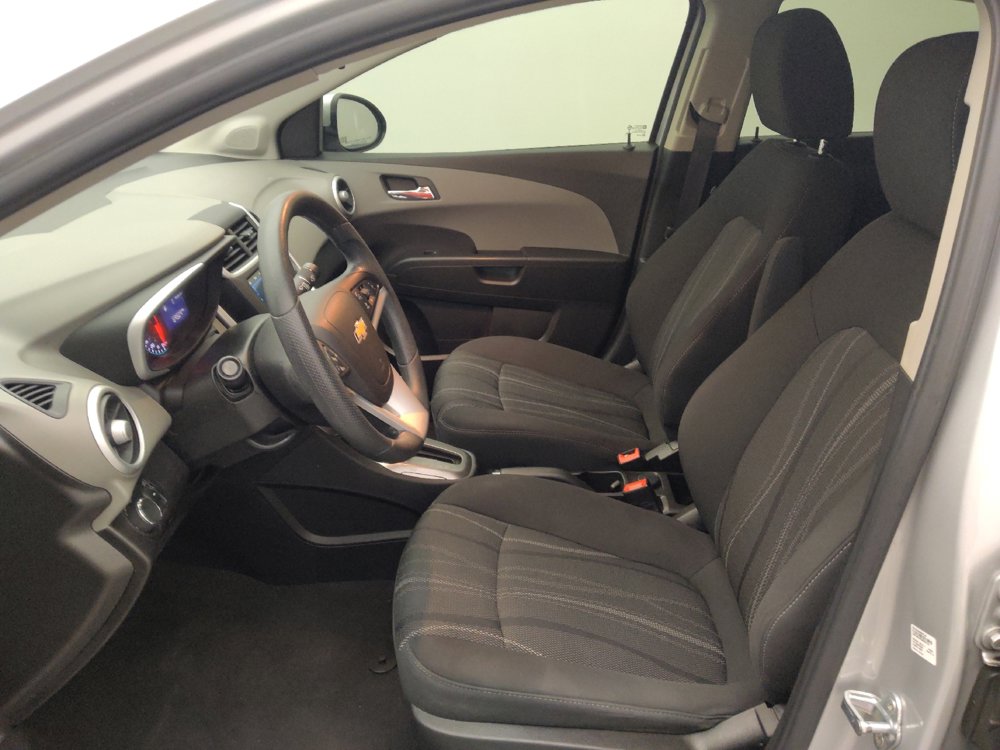 Used 2019 Chevrolet Sonic LT image 17