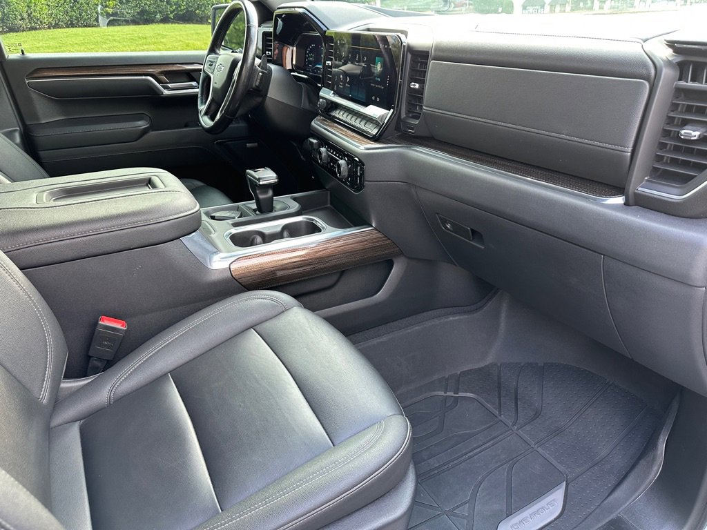 Used 2022 Chevrolet Silverado 1500 RST w/ RST All Star Premium Package AWD/4WD image 12