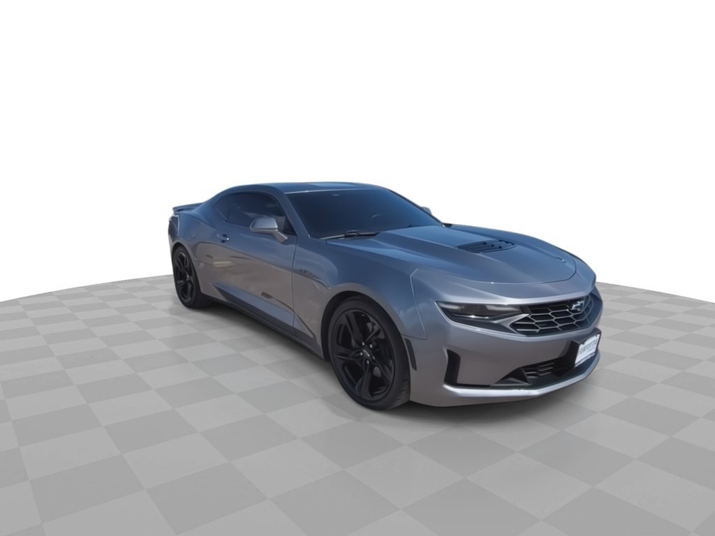 Certified 2022 Chevrolet Camaro LT RWD image 2