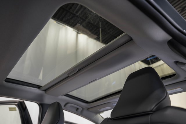 New 2026 Toyota Prius XLE image 34