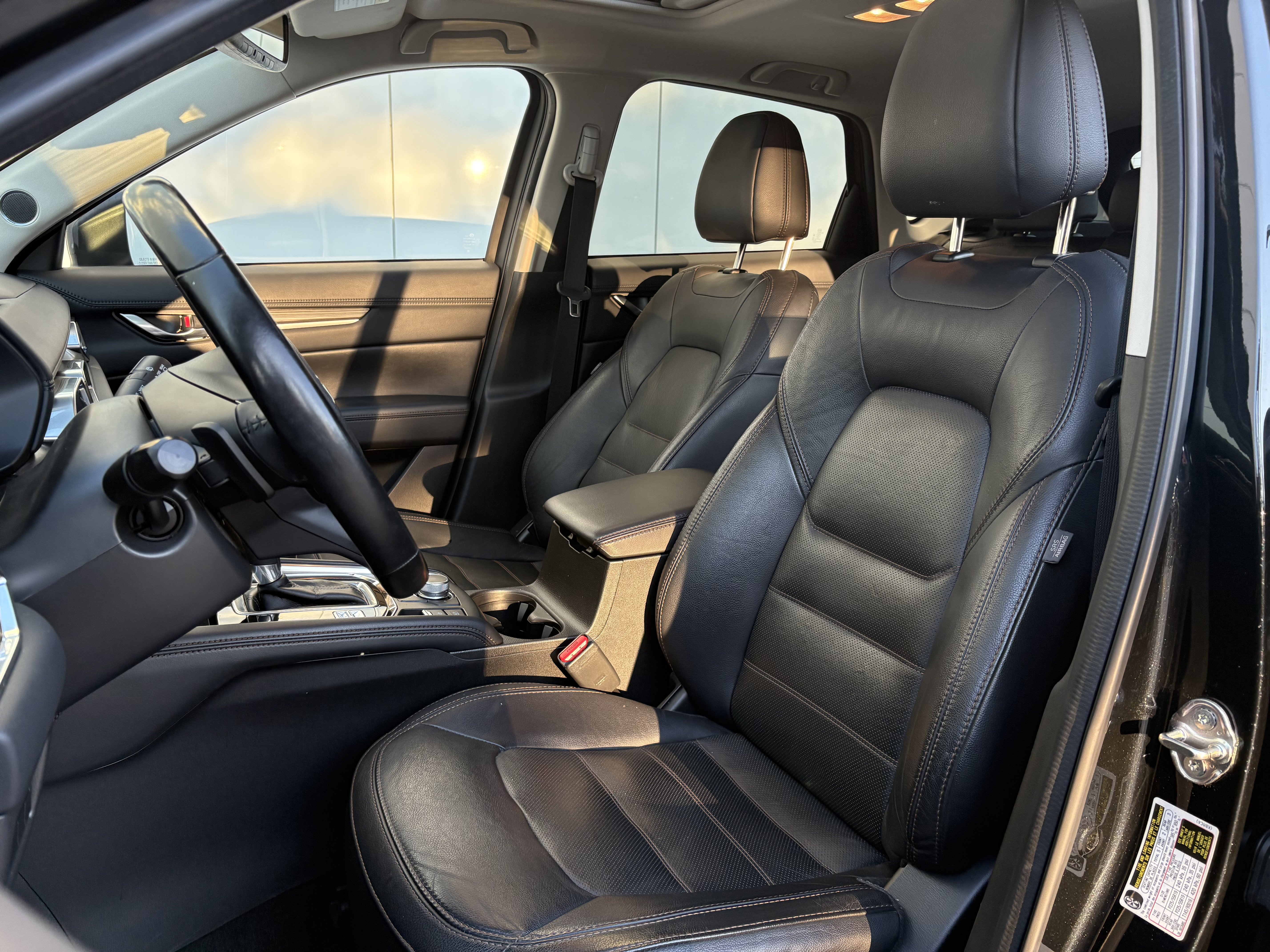 Used 2022 MAZDA CX-5 AWD 2.5 S w/ Premium Package image 11