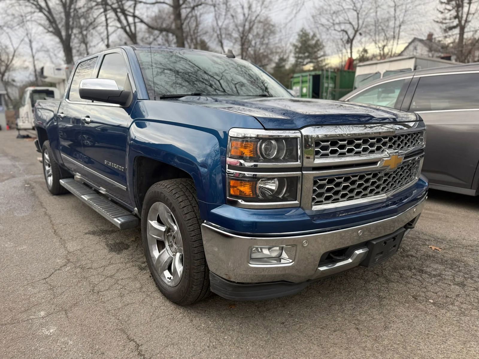 Used 2015 Chevrolet Silverado 1500 LTZ w/ LTZ Plus Package AWD/4WD image 3