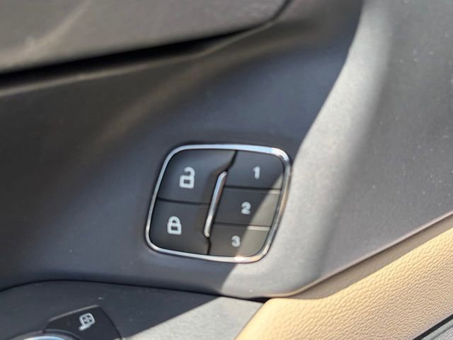 Used 2022 Ford Expedition Max XLT AWD/4WD image 14