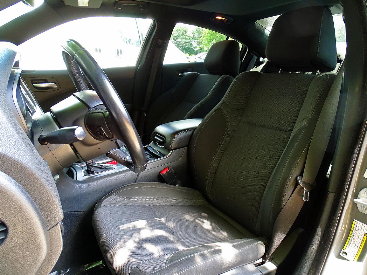 Used 2019 Dodge Charger SXT RWD image 21
