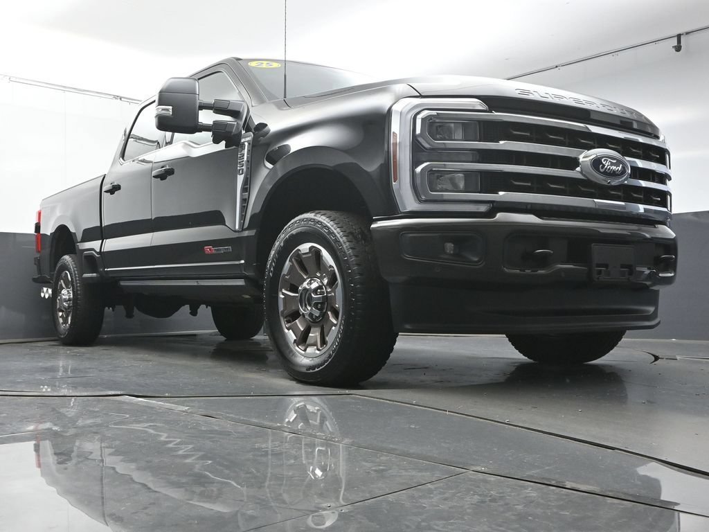 Used 2025 Ford F250 King Ranch AWD/4WD image 32