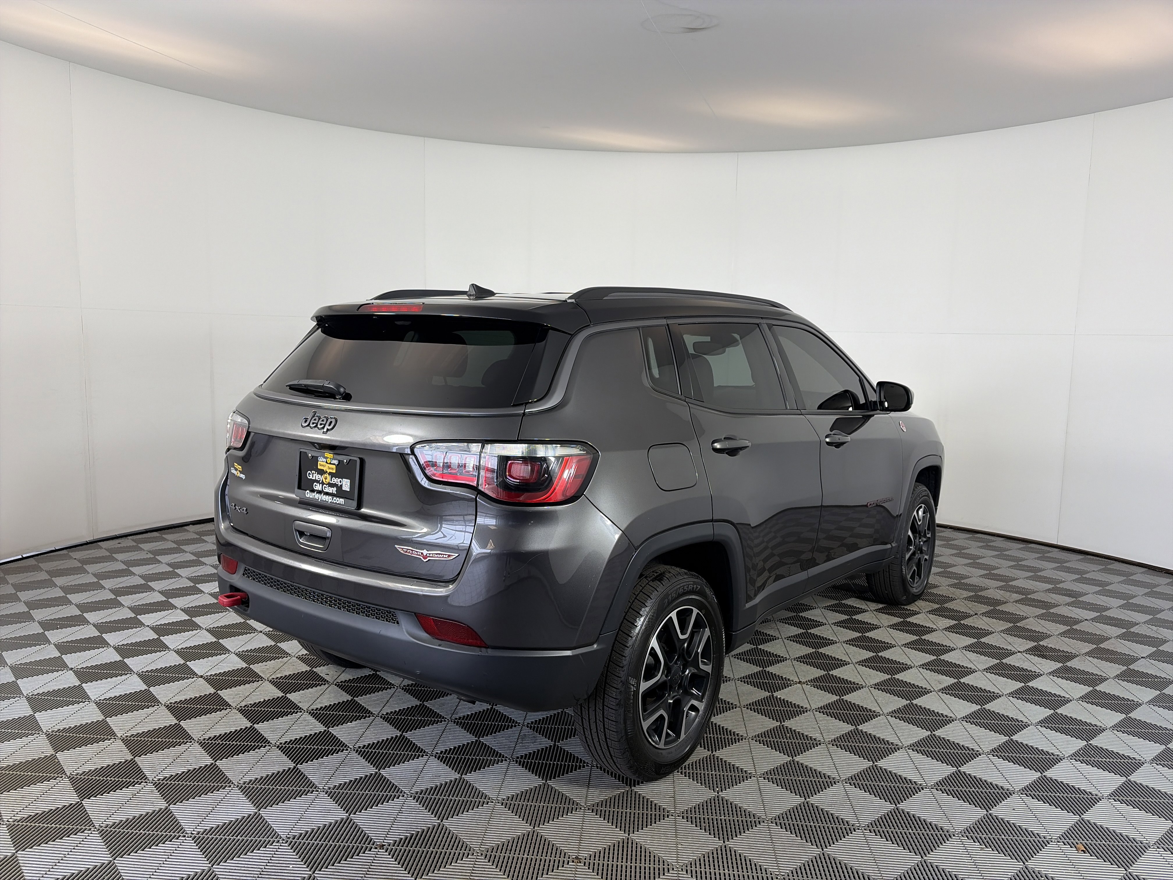 Used 2020 Jeep Compass Trailhawk image 6