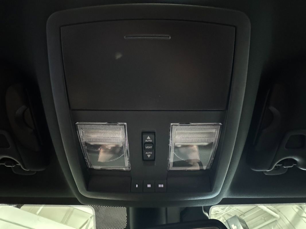 Used 2023 Dodge Challenger SRT Hellcat w/ Driver Convenience Group image 26