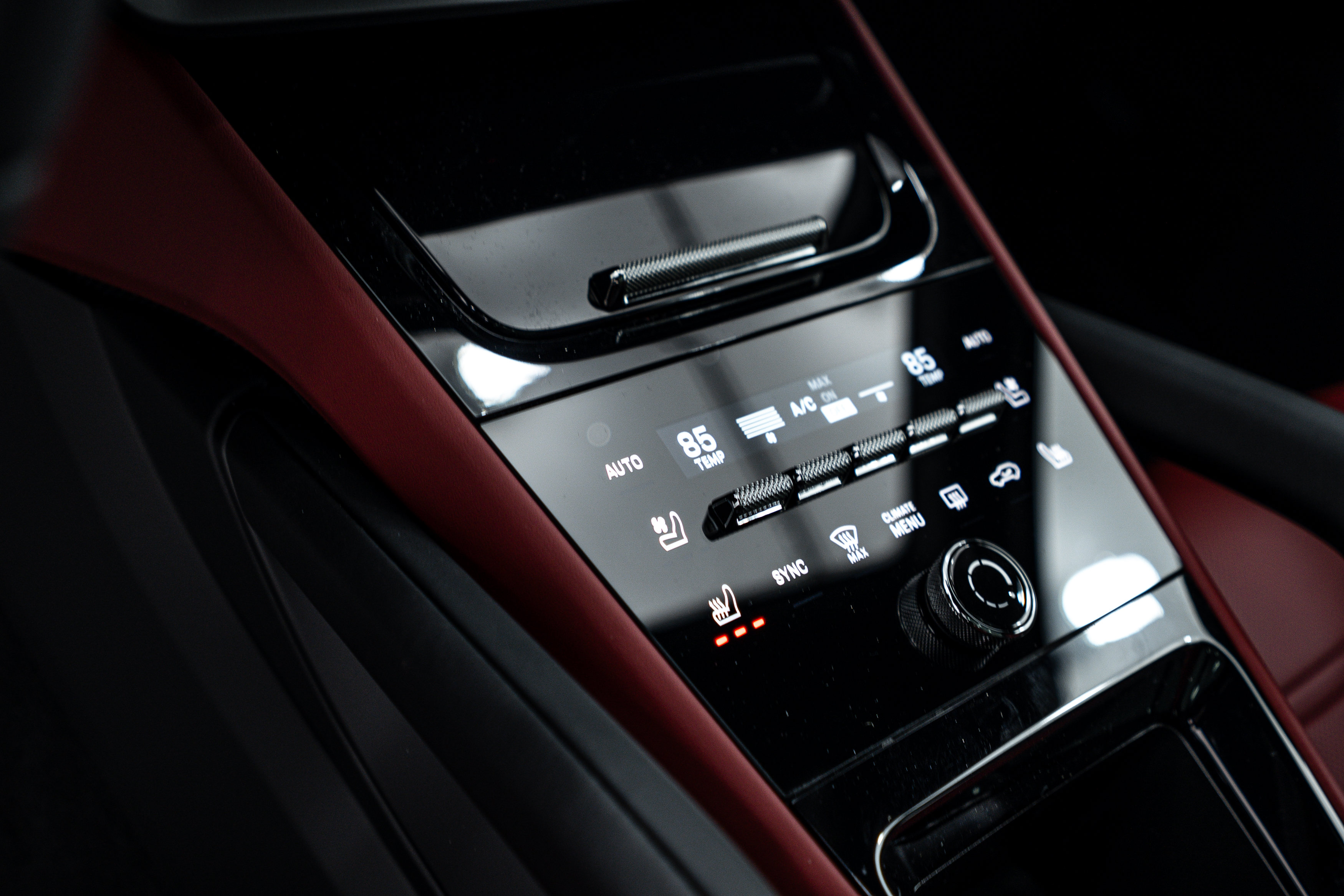 Certified 2026 Porsche Cayenne AWD/4WD image 14