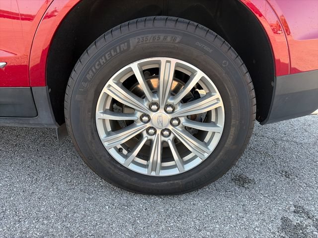Used 2019 Cadillac XT5 Luxury FWD image 32