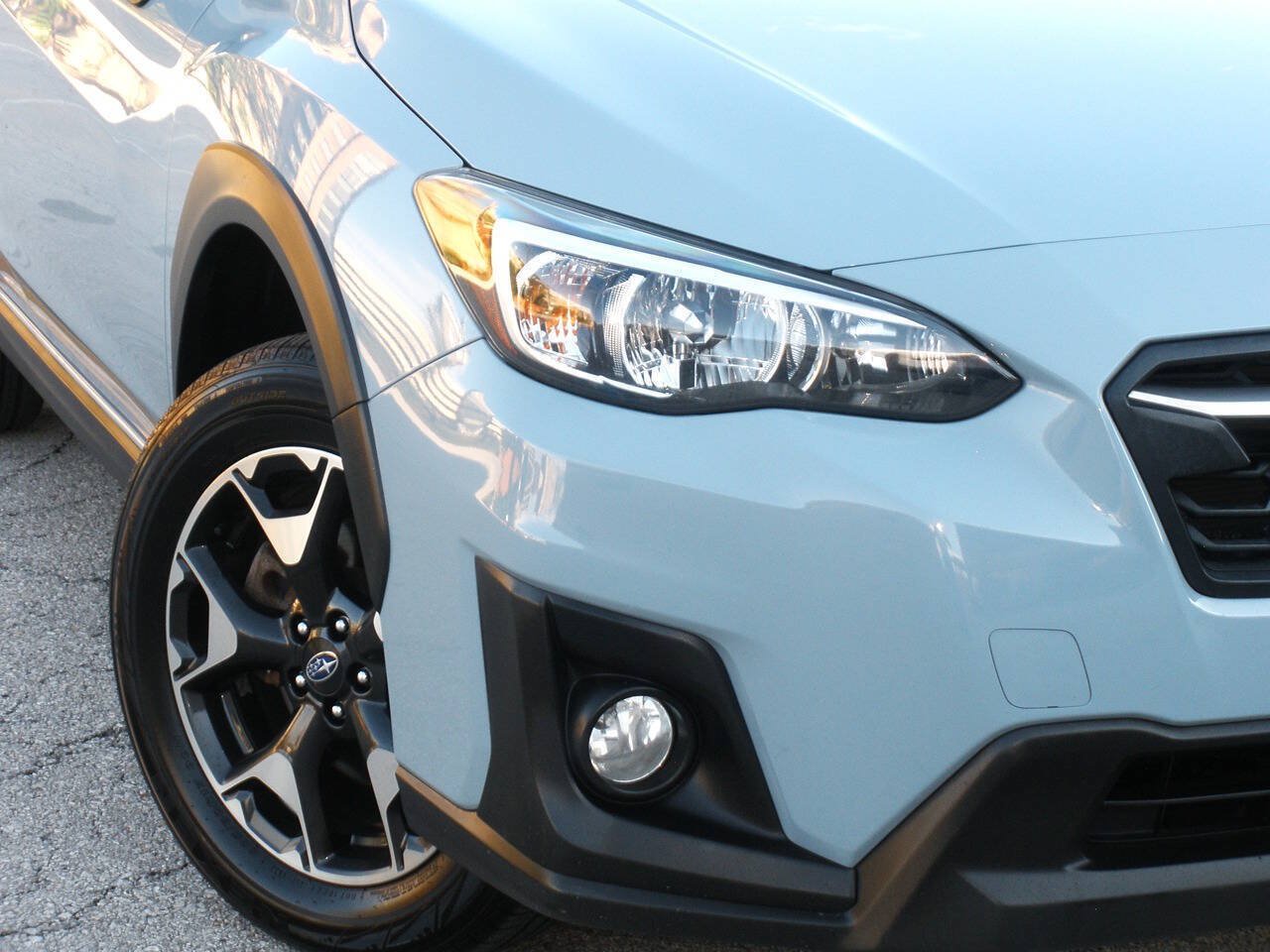 Used 2020 Subaru Crosstrek 2.0i Premium AWD/4WD image 3