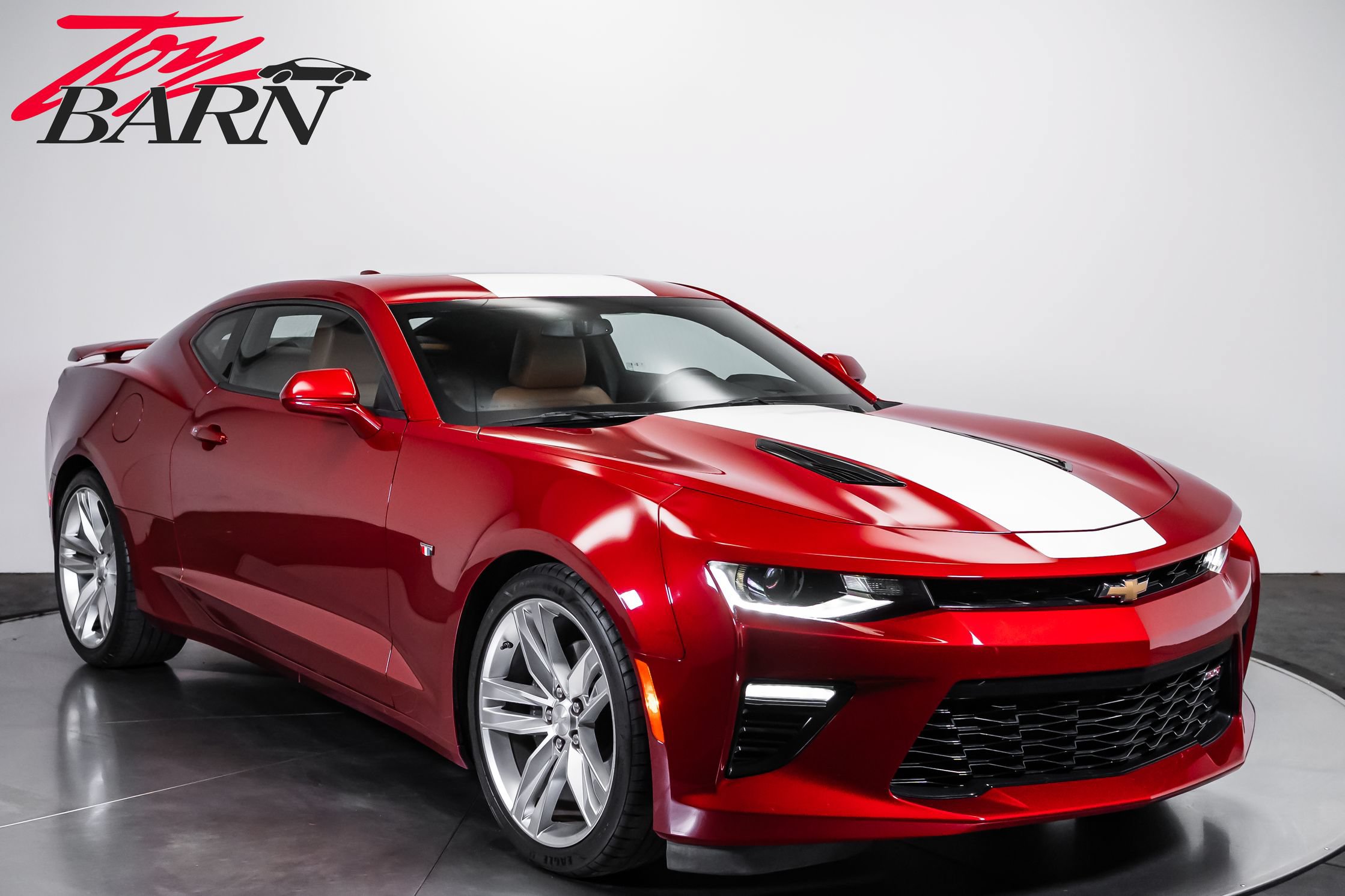 Used 2016 Chevrolet Camaro SS RWD image 7