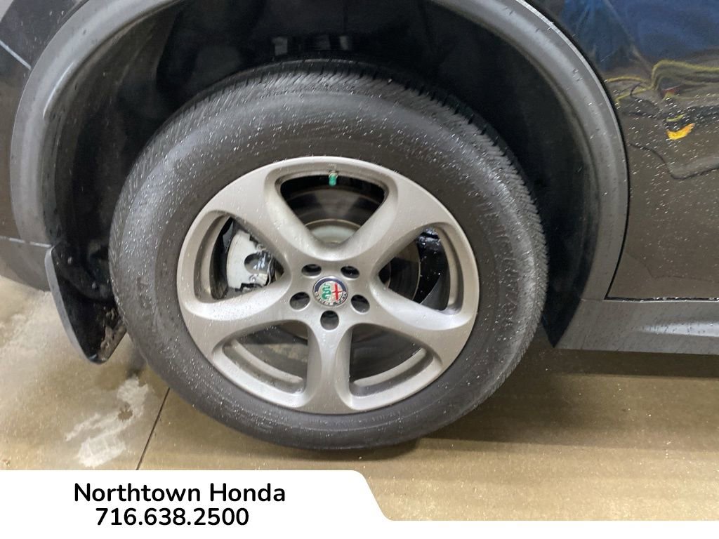 Used 2021 Alfa Romeo Stelvio Sprint w/ Sun & Sound Package image 13