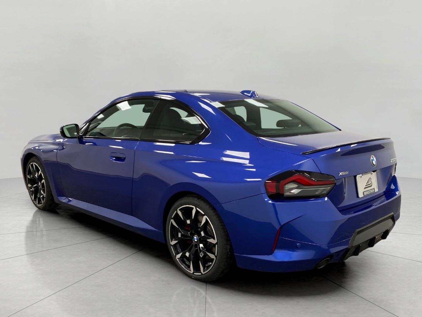 New 2026 BMW 230i xDrive Coupe w/ Premium Package AWD/4WD image 6