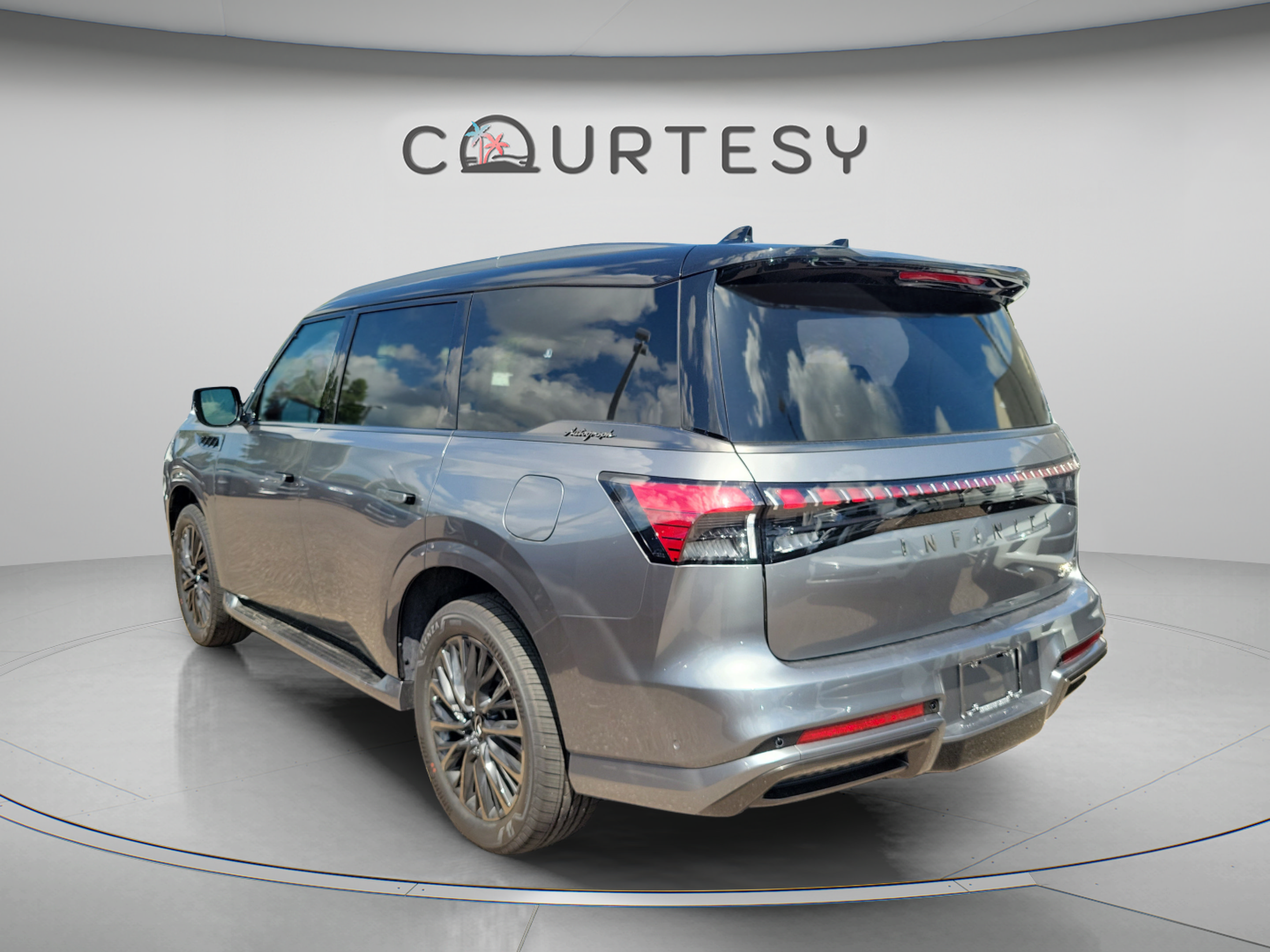 New 2027 INFINITI QX80 Autograph w/ Premium Cargo Package AWD/4WD image 2
