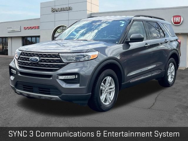 Used 2023 Ford Explorer XLT w/ Equipment Group 202A AWD/4WD image 3