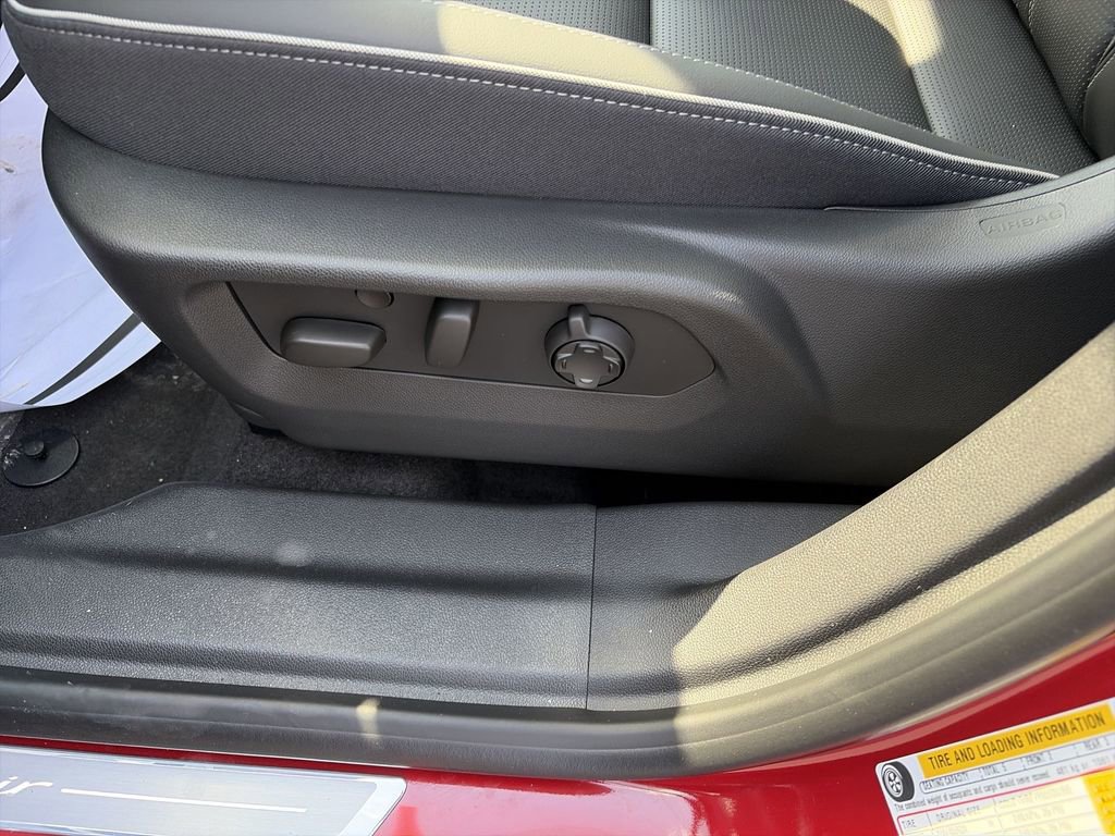 New 2026 Buick Envision Avenir image 18