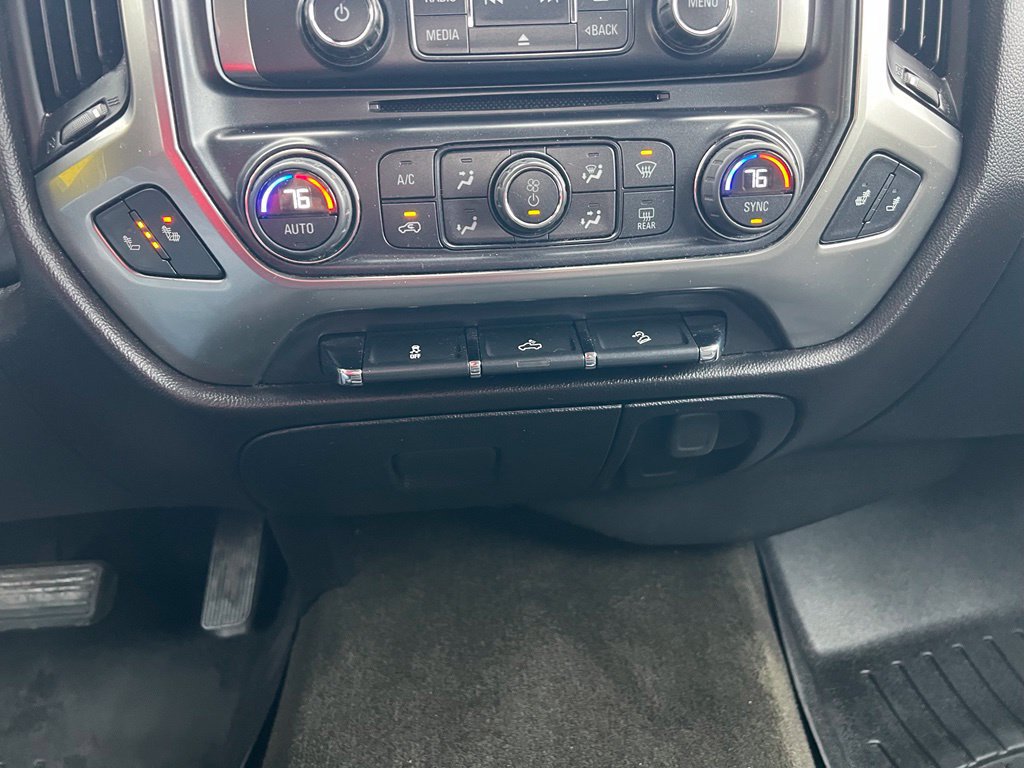 Used 2016 Chevrolet Silverado 1500 LT w/ All Star Edition AWD/4WD image 29