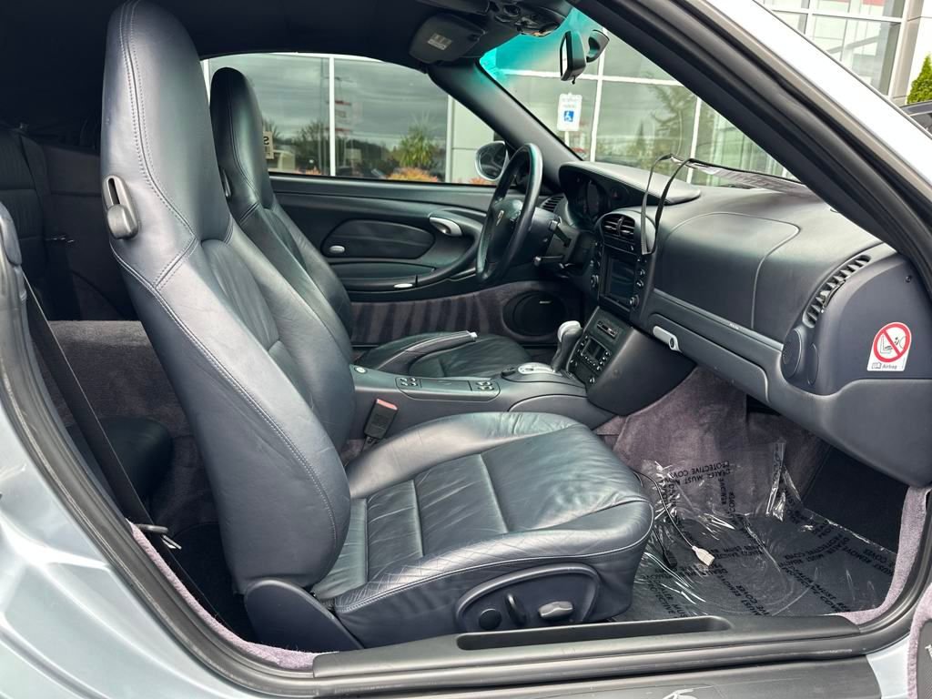Used 2004 Porsche 911 Carrera 4S image 16