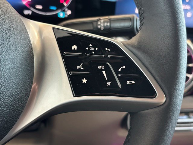 New 2026 Mercedes-Benz GLB 250 4MATIC image 24