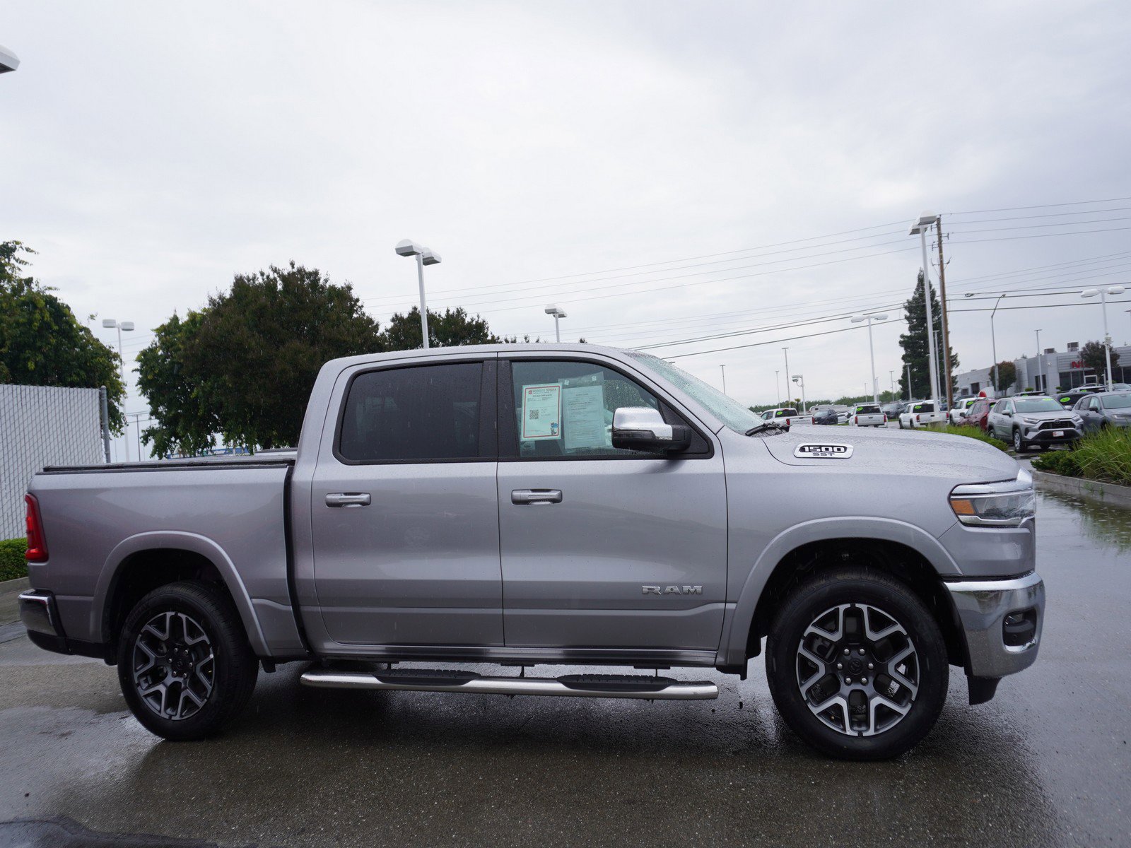 Used 2025 RAM 1500 Laramie w/ Bed Utility Group AWD/4WD image 4