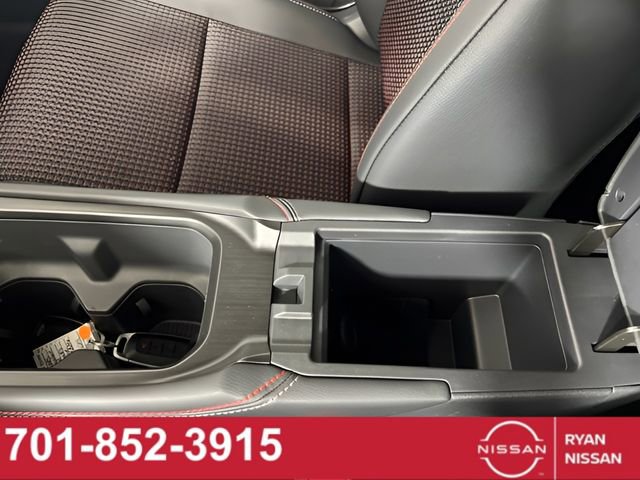 New 2025 Nissan Kicks SR w/ SR Premium Package image 24