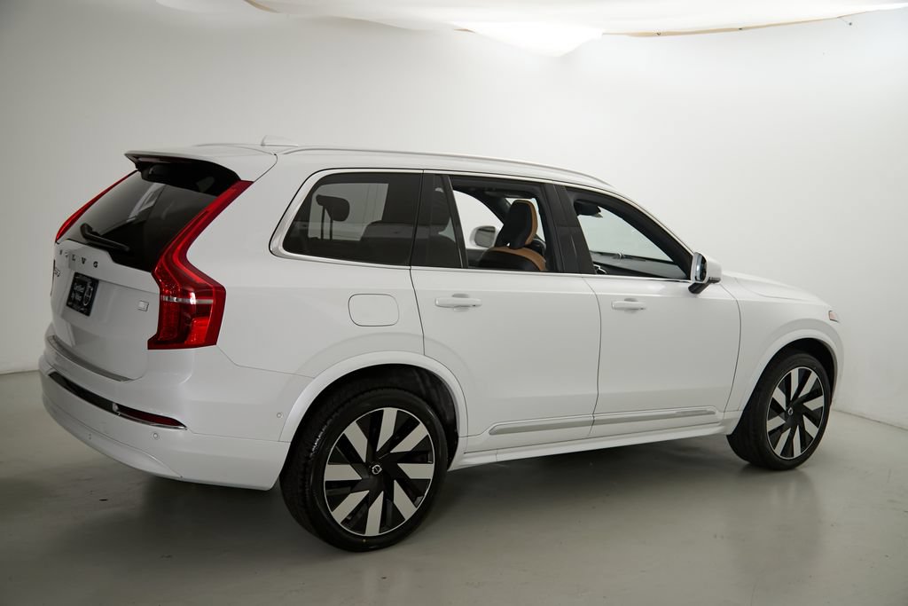 Certified 2023 Volvo XC90 T8 Ultimate w/ Lounge Package AWD/4WD image 9