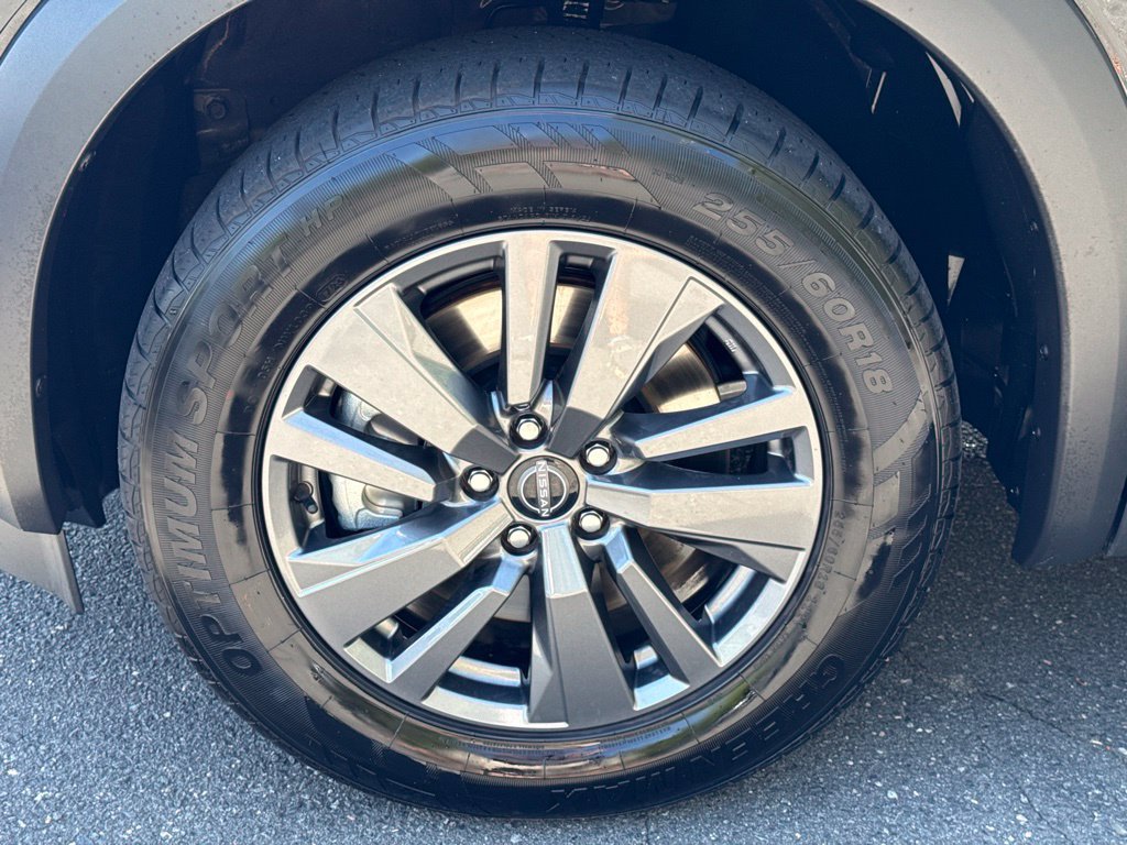 Certified 2025 Nissan Pathfinder SV FWD image 15