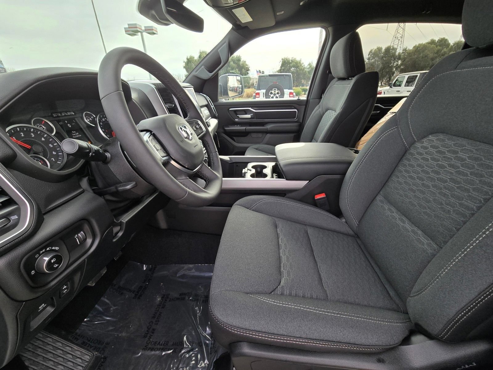 New 2026 RAM 1500 Big Horn AWD/4WD image 11
