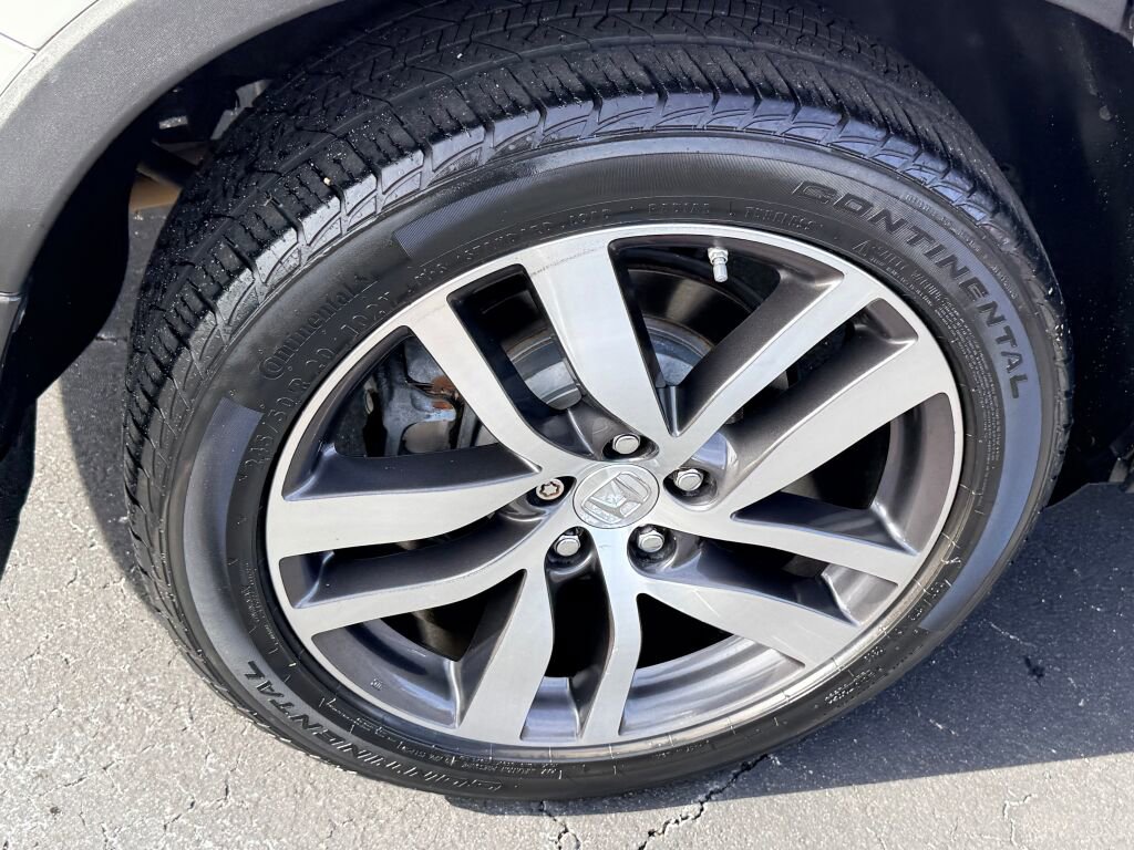 Used 2016 Honda Pilot Touring image 13