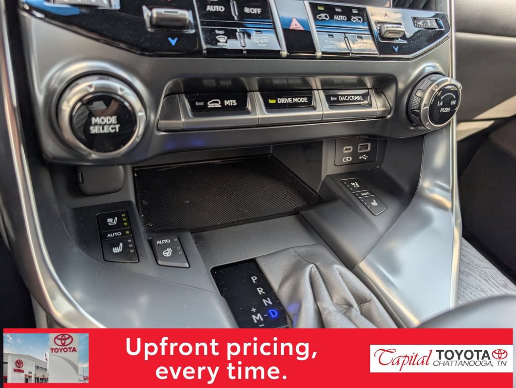 Used 2024 Lexus LX 600 4WD w/ Appearance Package image 24