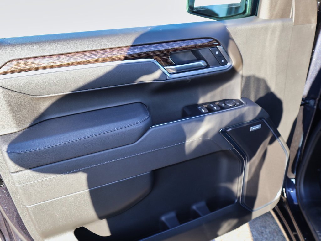 New 2026 GMC Sierra 1500 Elevation w/ Preferred Package image 8