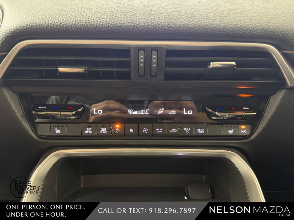 Certified 2024 MAZDA CX-90 Plug-In Hybrid w/ Premium Pkg image 29