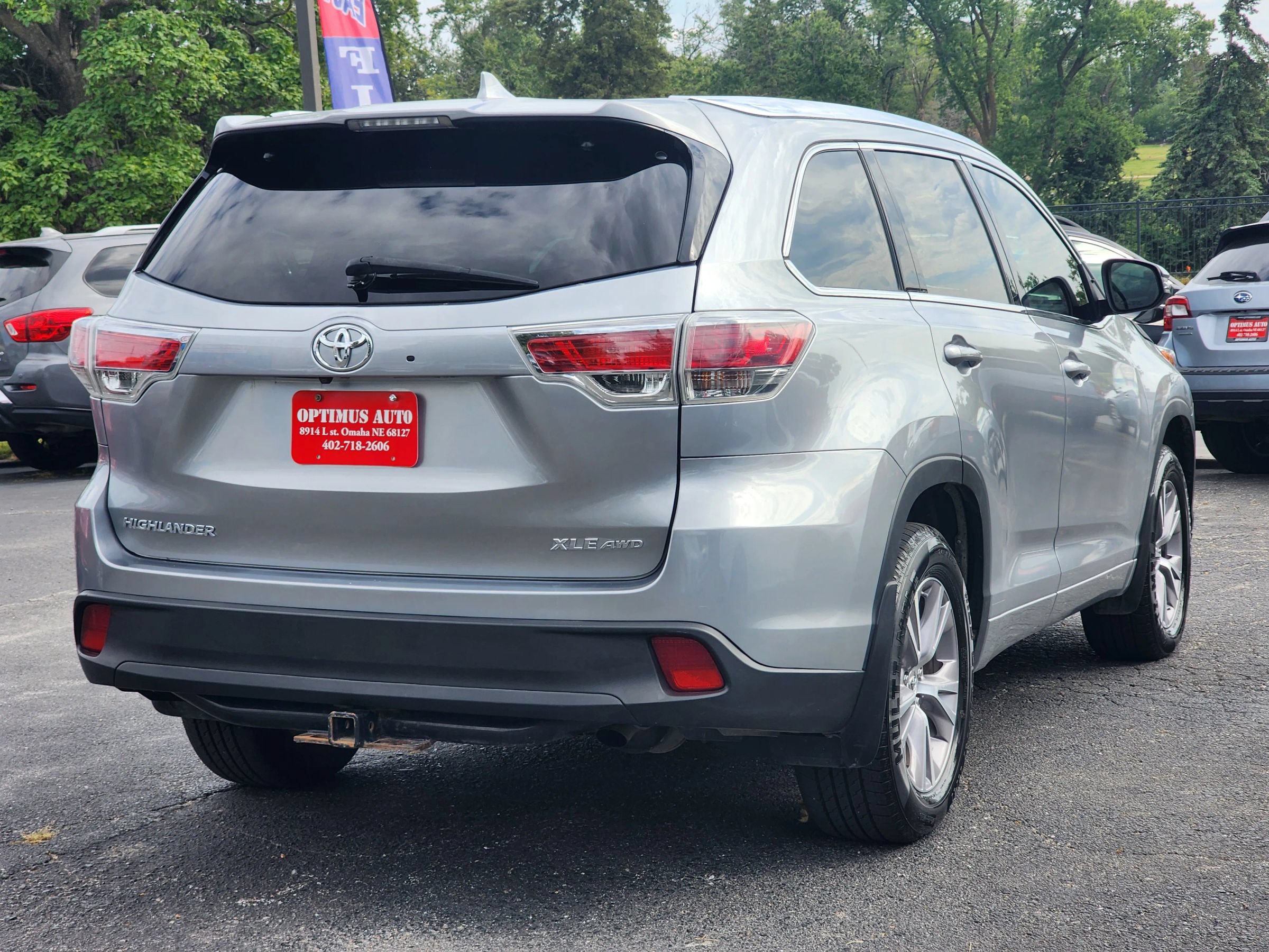 Used 2015 Toyota Highlander XLE AWD/4WD image 7