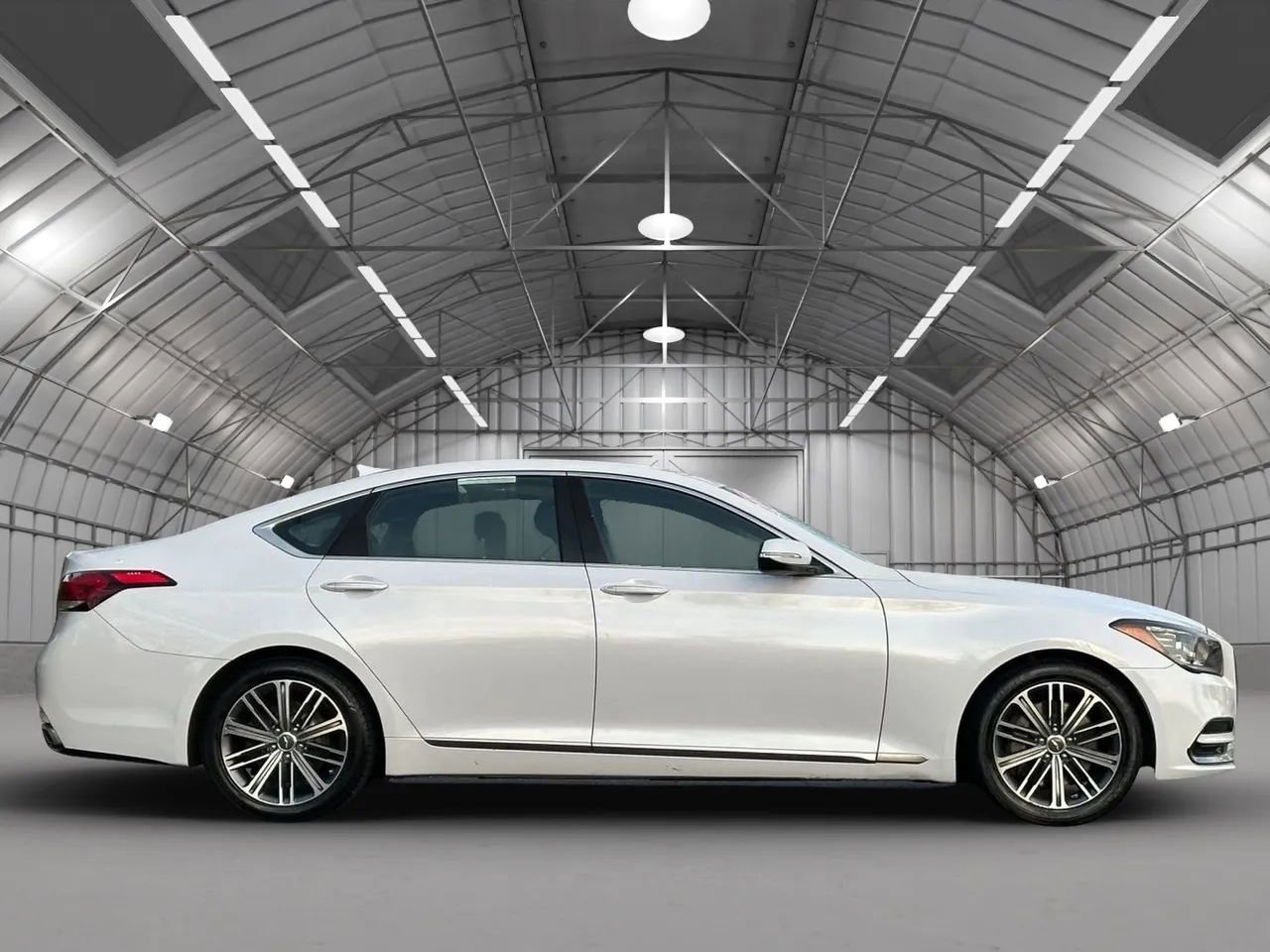 Used 2019 Genesis G80 3.8 image 8