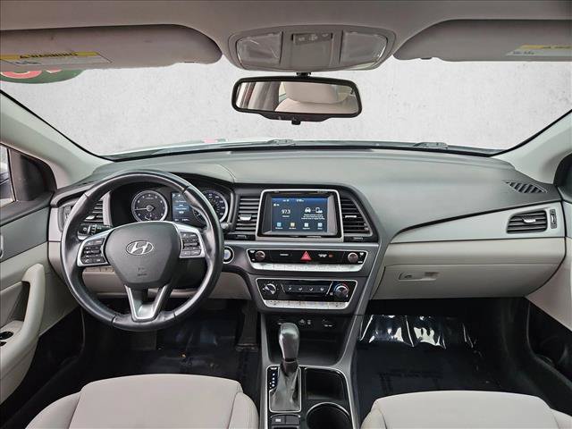 Used 2018 Hyundai Sonata SEL FWD image 17