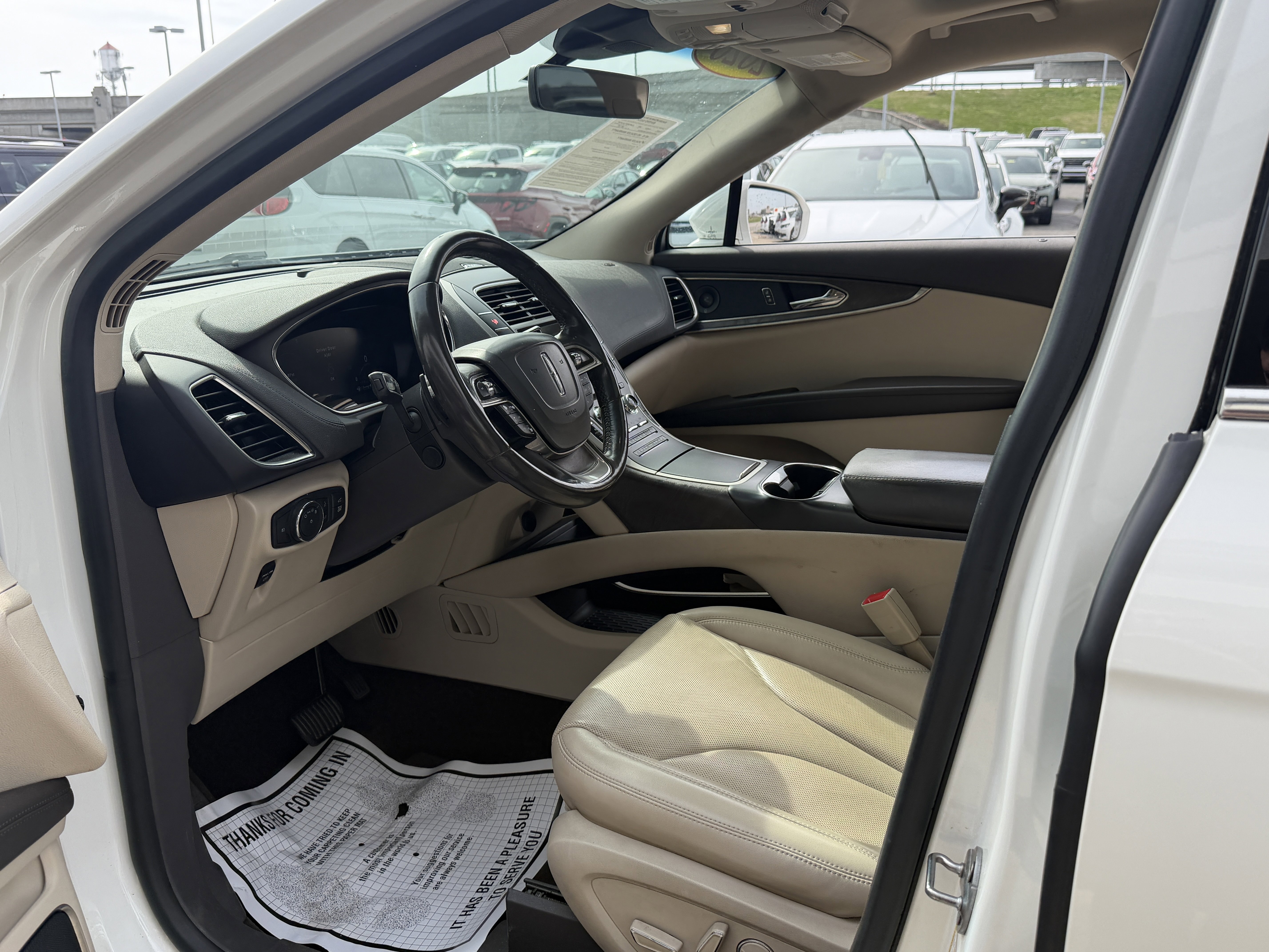 Used 2020 Lincoln Nautilus Reserve w/ Equipment Group 201A image 26