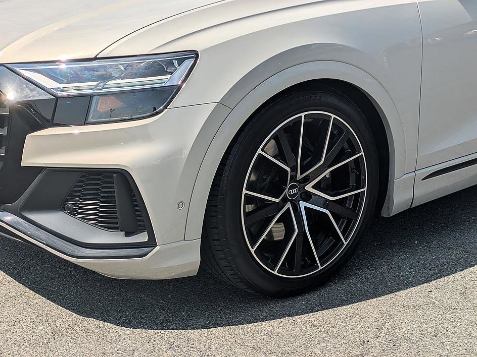 Used 2021 Audi SQ8 Premium Plus w/ SQ8 Black Optic Package image 9