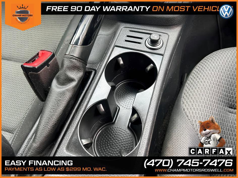 Used 2019 Volkswagen Golf S image 36