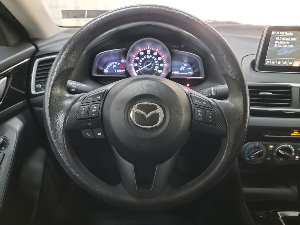Used 2016 MAZDA MAZDA3 i Sport image 16