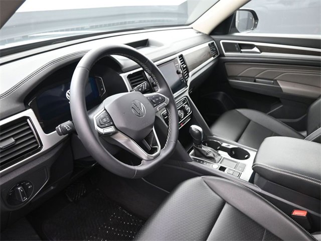 Used 2022 Volkswagen Atlas SE image 18