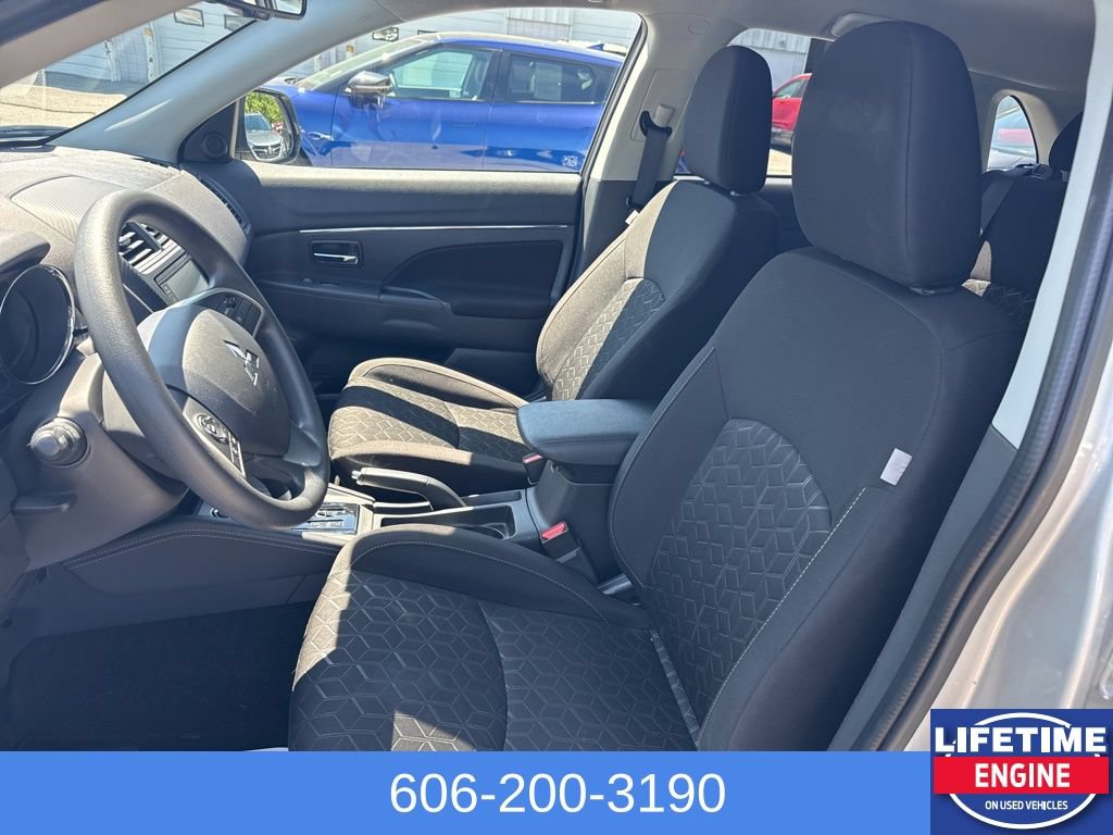 Used 2025 Mitsubishi Outlander Sport ES AWD/4WD image 20